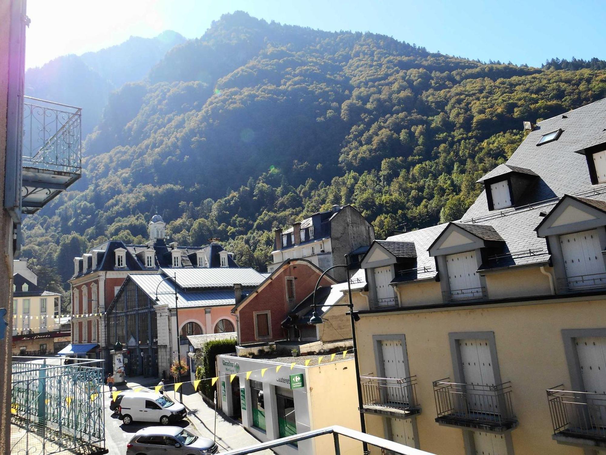 Appartement Wifi Monne Centre Cauterets Exterior photo